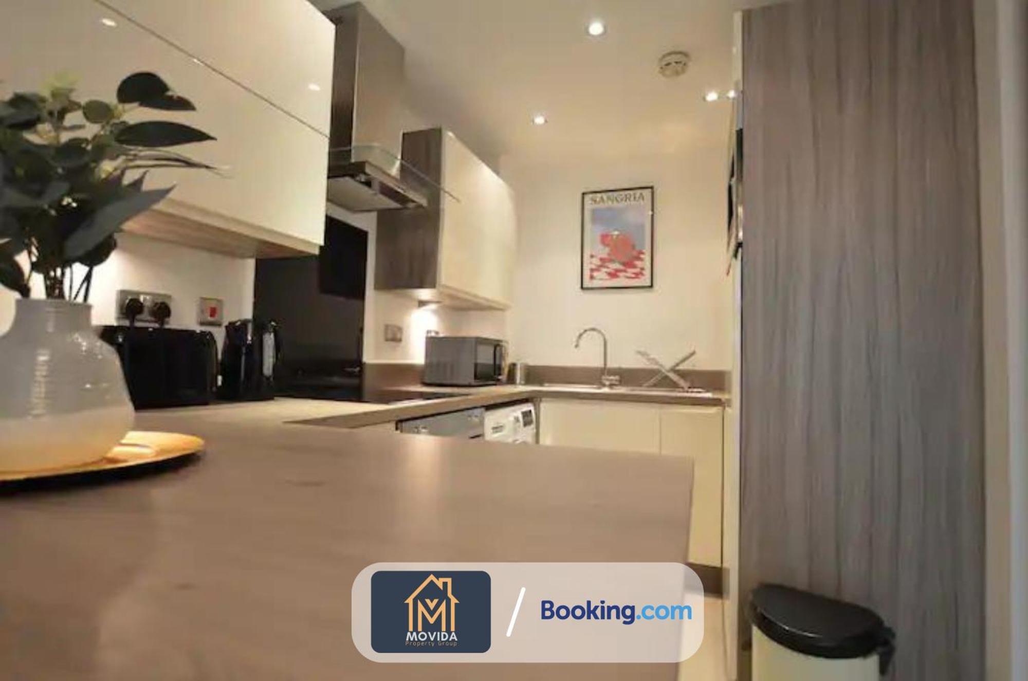 Lgi Stunning 1 Bedroom Apartment By Movida Property Group Short Lets & Serviced Accommodation Leeds  Kültér fotó
